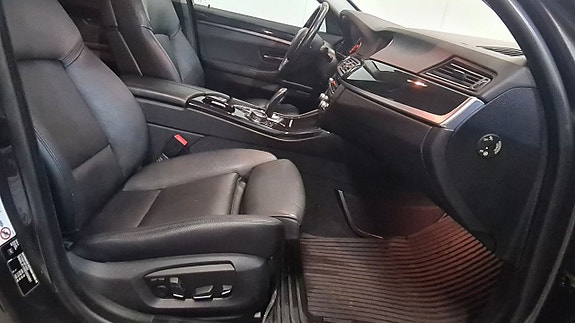 BMW 520 15 of 23