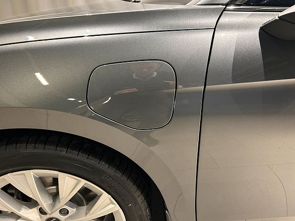 Skoda Superb 8 of 11