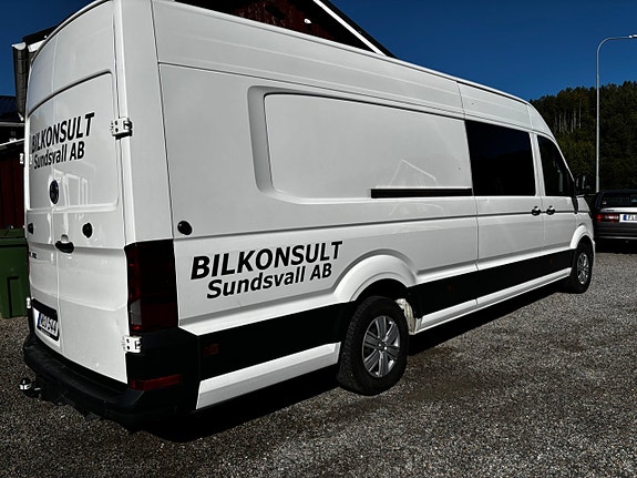 Volkswagen Crafter 4 of 11