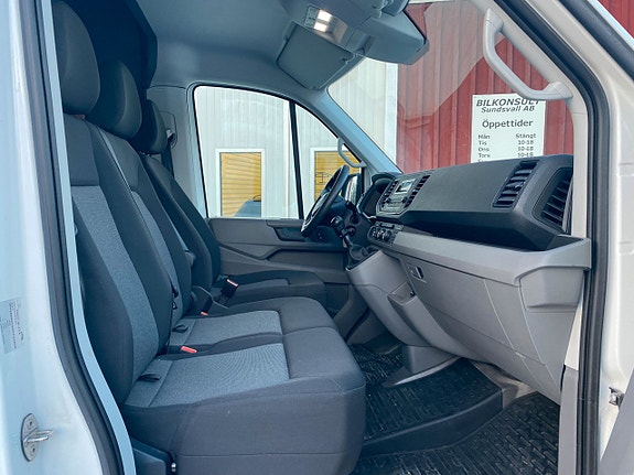 Volkswagen Crafter 5 of 12