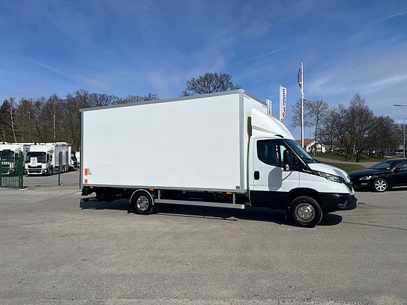 Iveco Daily 72C18 A8 Skåpbil Öppningsbarsida Fullutrustad 16 of 30