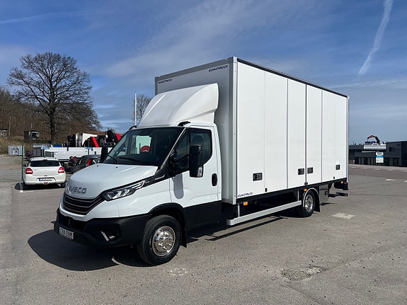 Iveco Daily 72C18 A8 Skåpbil Öppningsbarsida Fullutrustad