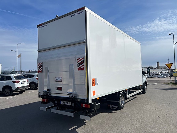 Iveco Daily 72C18 A8 Skåpbil Öppningsbarsida Fullutrustad 24 of 30