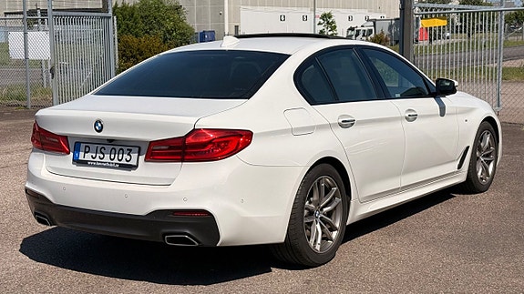 BMW 520 4 of 5