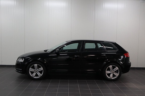 Audi A3 4 of 5
