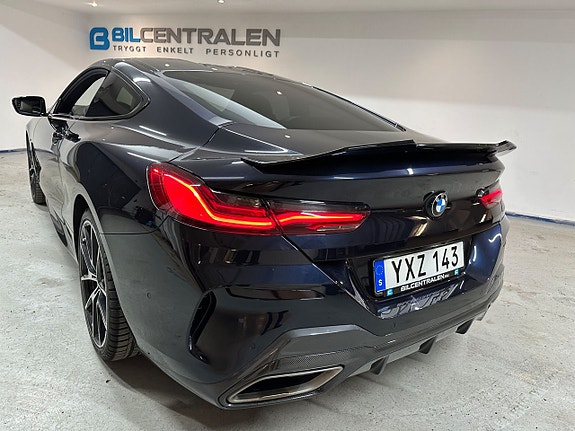 BMW M850i 8 of 29