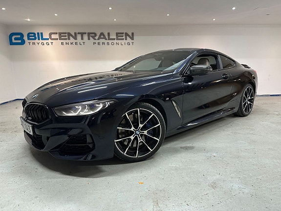 BMW M850i 3 of 5