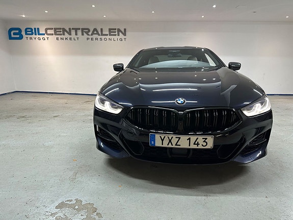 BMW M850i 5 of 5
