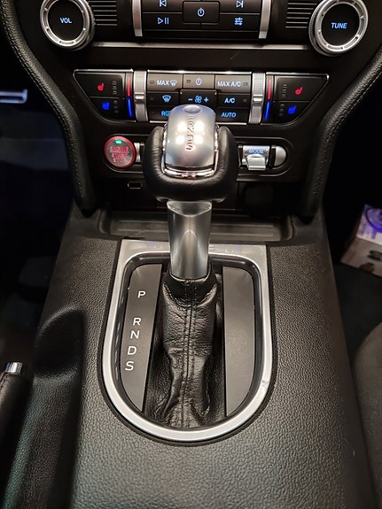 Ford Mustang 17 of 23