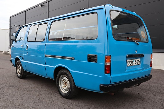 Toyota HiAce 7 of 26