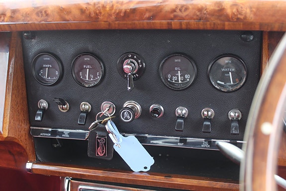 Jaguar Mark 2 19 of 22
