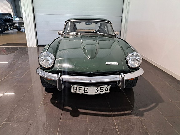 Triumph GT6 4 of 9