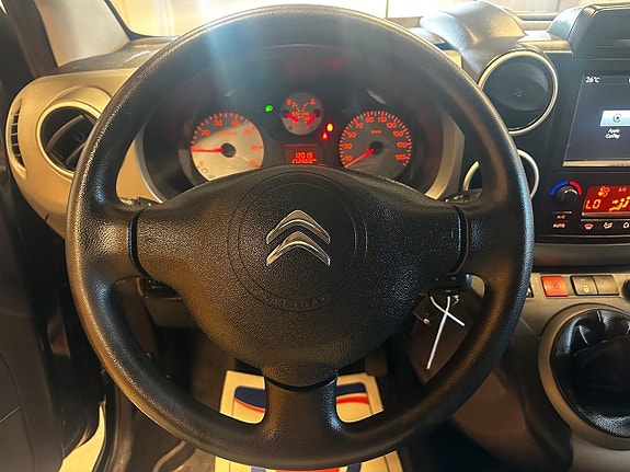 Citroen Berlingo 19 of 23