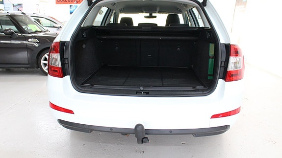 Skoda Octavia 18 of 22