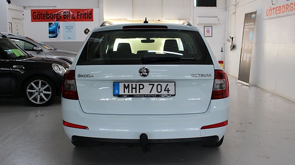 Skoda Octavia 5 of 5