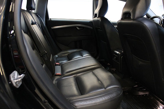 Volvo V70 9 of 11