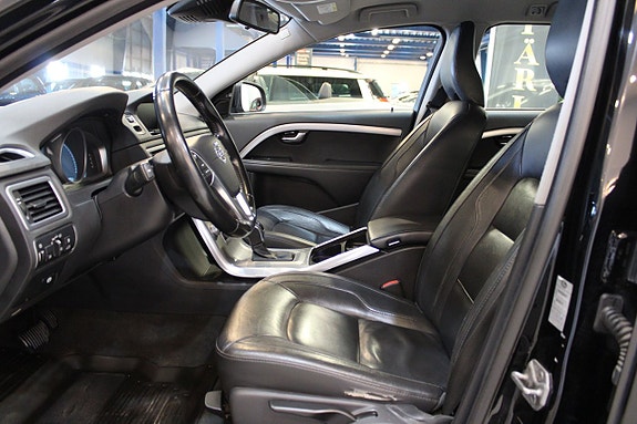 Volvo V70 6 of 11
