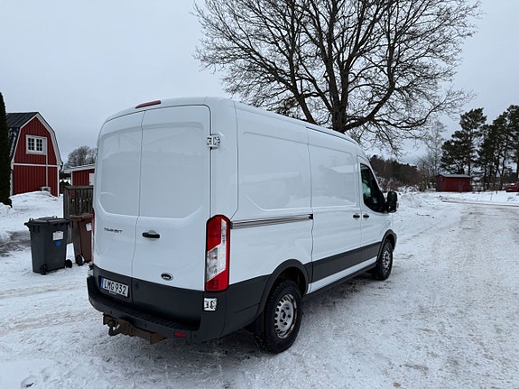 Ford Transit 8 of 15