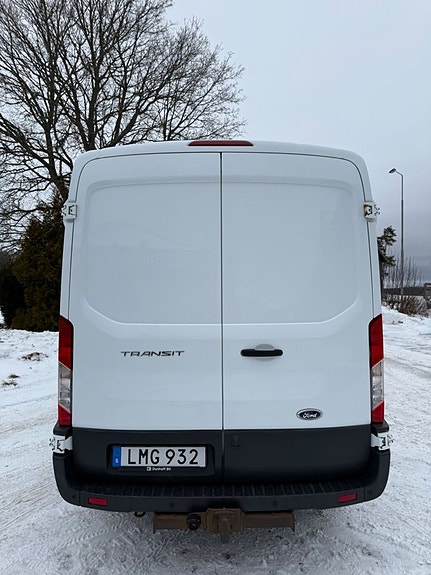 Ford Transit 5 of 5