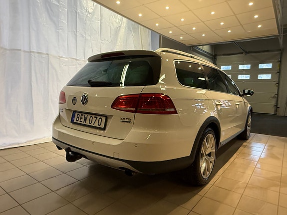 Volkswagen Passat Alltrack 5 of 5