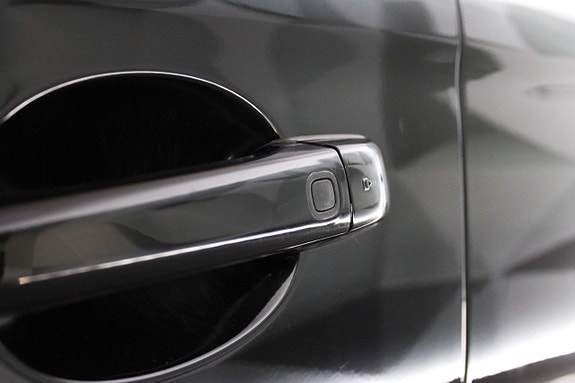 Volvo XC60 20 of 27