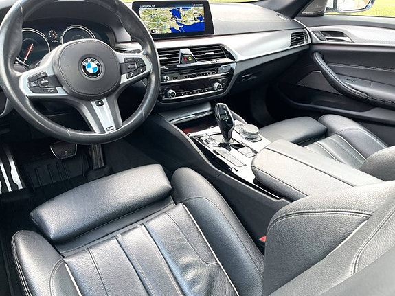 BMW 520 3 of 5