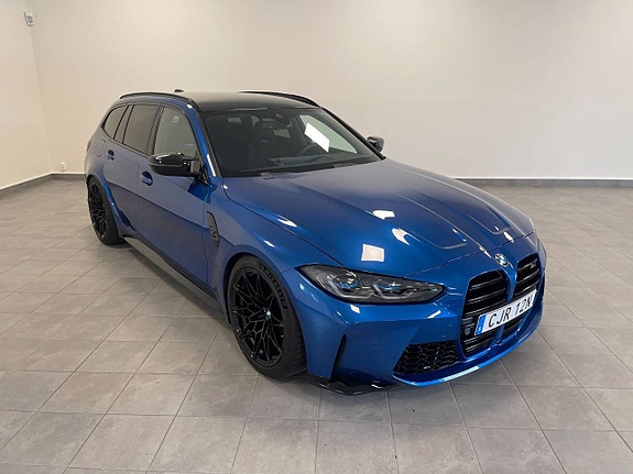BMW M3 3 of 5