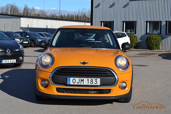 MINI Cooper 6 of 15