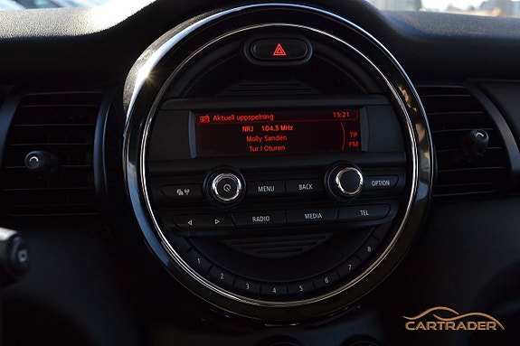 MINI Cooper 14 of 15