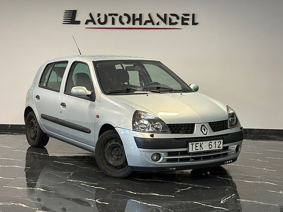 Renault Clio 3 of 15