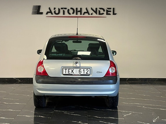 Renault Clio 5 of 15