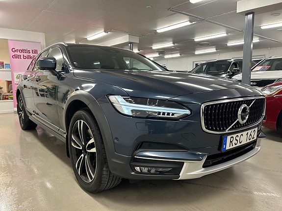 Volvo V90 Cross Country 25 of 26