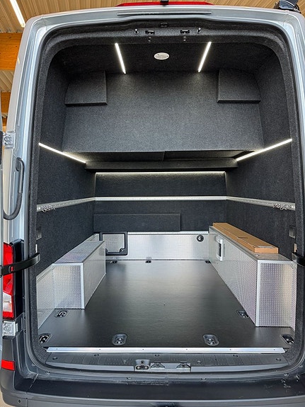 Volkswagen Crafter 22 of 27