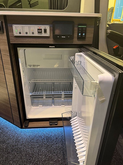 Volkswagen Crafter 10 of 27