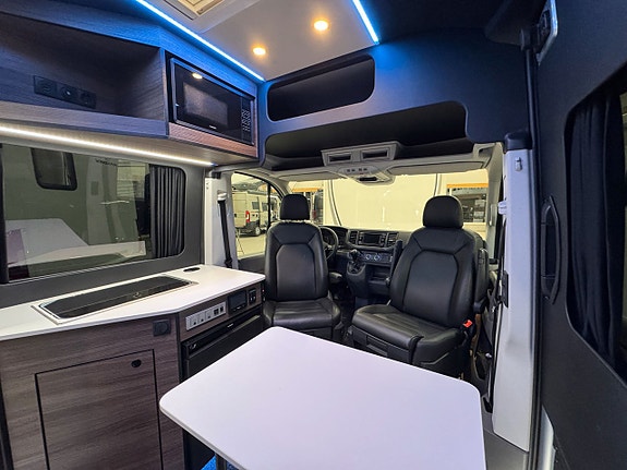 Volkswagen Crafter 17 of 27