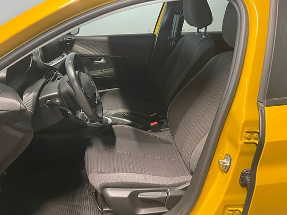 Peugeot 208 10 of 17