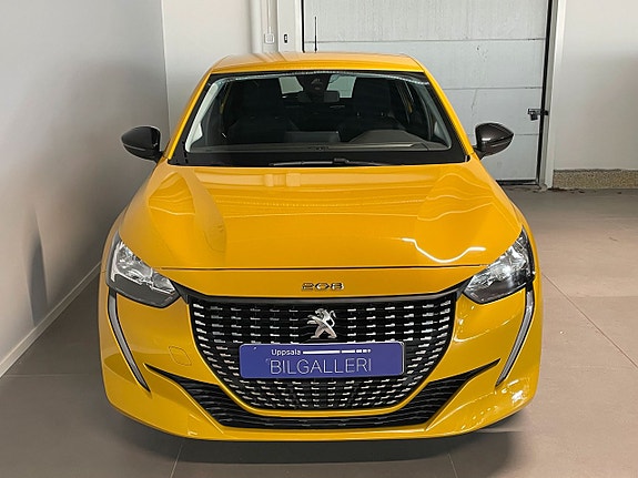 Peugeot 208 2 of 17