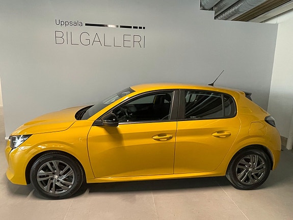 Peugeot 208 3 of 17