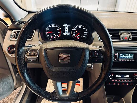 Seat Toledo 13 of 16