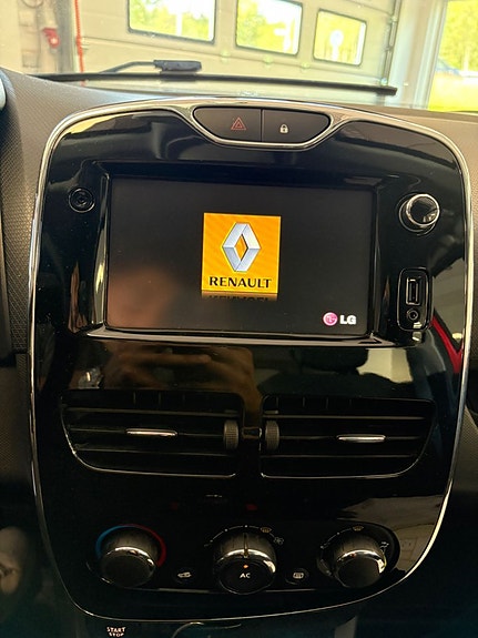 Renault Clio 6 of 6