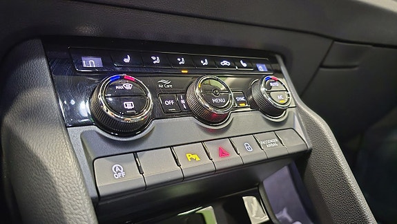 Skoda Karoq 16 of 26