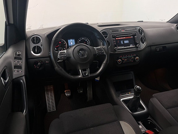 Volkswagen Tiguan - 10