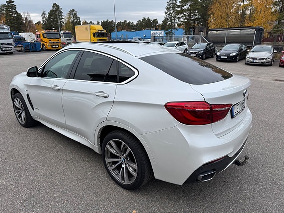 BMW X6 27 of 28