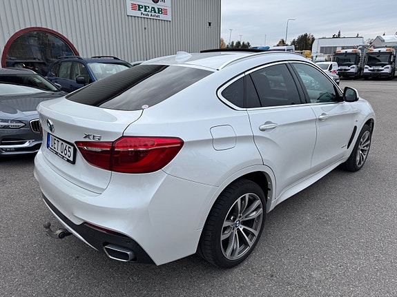 BMW X6 28 of 28