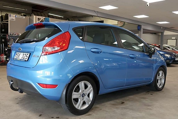 Ford Fiesta 6 of 12