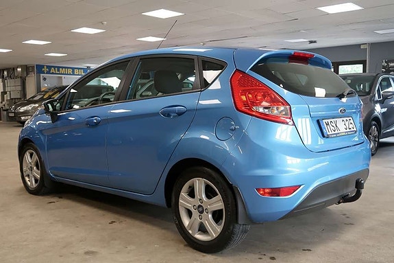 Ford Fiesta 4 of 12
