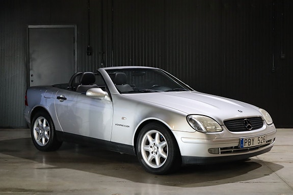 Mercedes-Benz SLK230 2 of 17