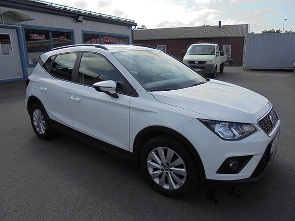 Seat Arona 10 of 14