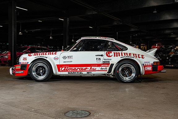 Porsche 911 3 of 5