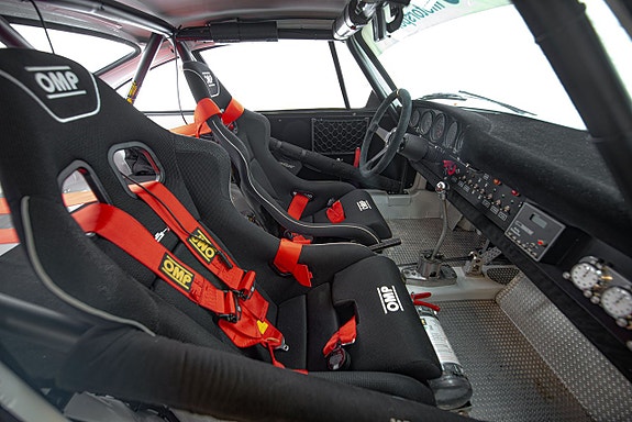 Porsche 911 15 of 30